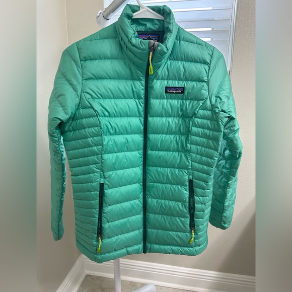 Patagonia, goose down, puffer coat - Picture 1 of 4